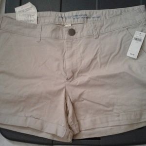 🏆Gap Tan Shorts 🏆